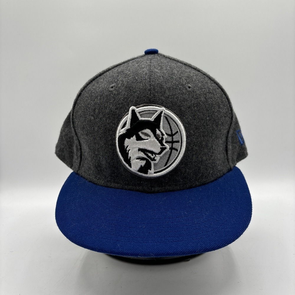 New Era NBA Minnesota Timberwolves Blue Snapback Two Tone Hardwood Classic Wool